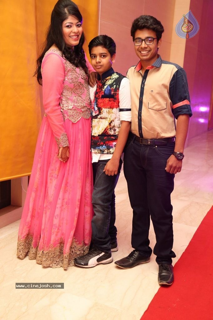 Yogesh and Krishika Sangeet Ceremony - 80 / 128 photos