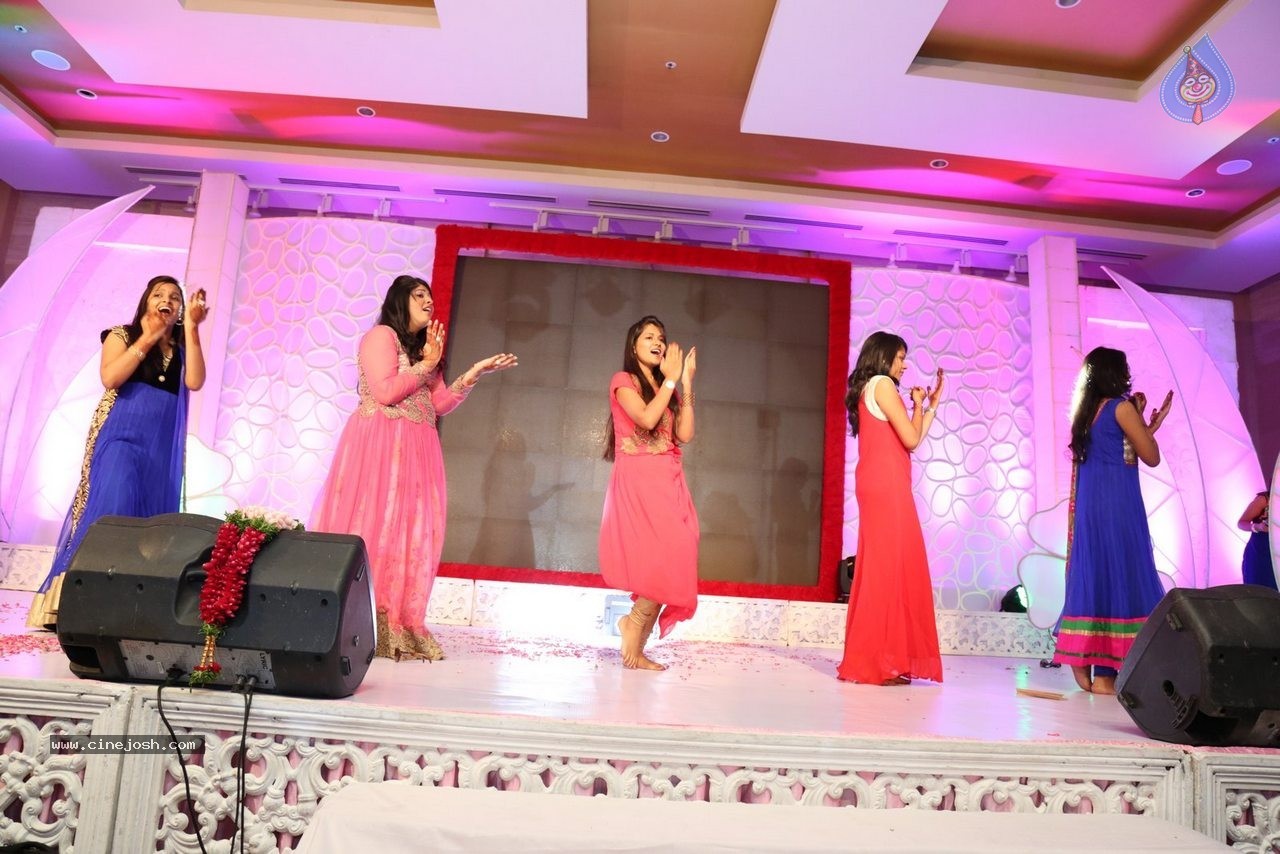 Yogesh and Krishika Sangeet Ceremony - 92 / 128 photos