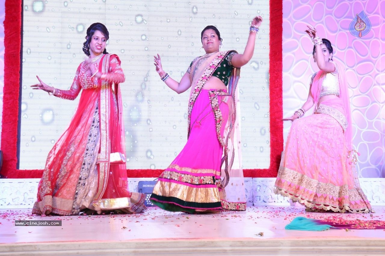 Yogesh and Krishika Sangeet Ceremony - 93 / 128 photos