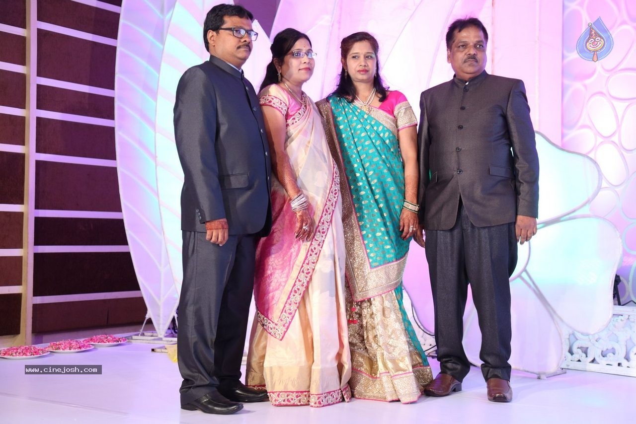 Yogesh and Krishika Sangeet Ceremony - 102 / 128 photos