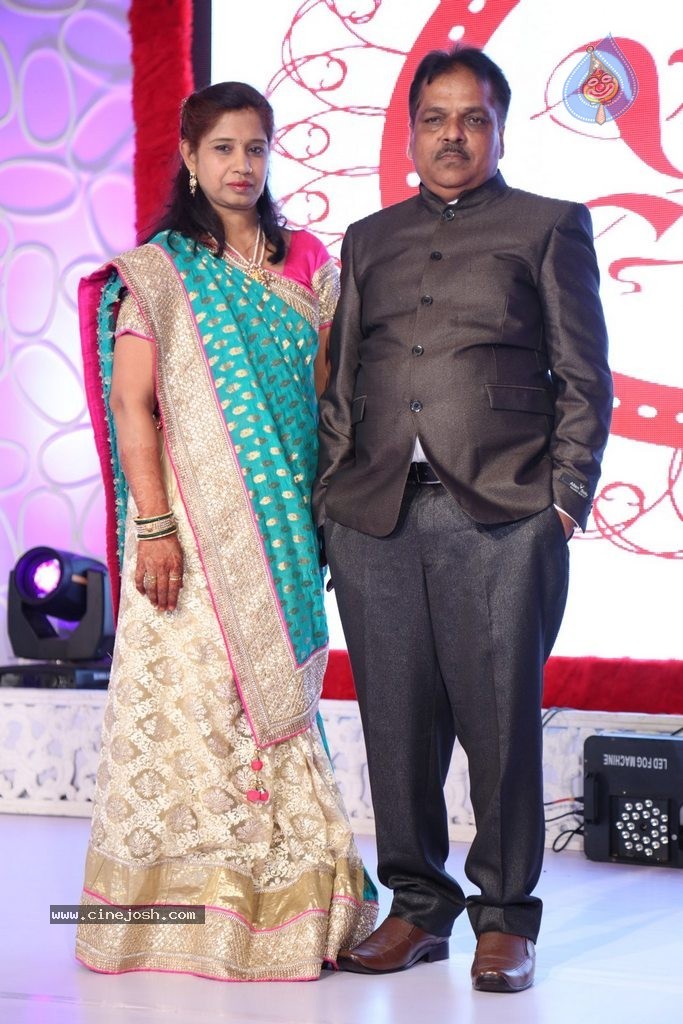 Yogesh and Krishika Sangeet Ceremony - 104 / 128 photos