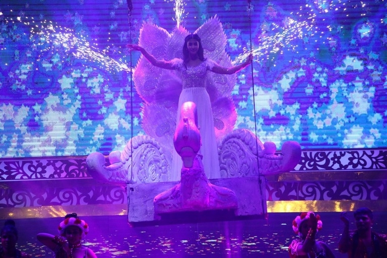 Zee Telugu Golden Awards 2017 - 9 / 55 photos