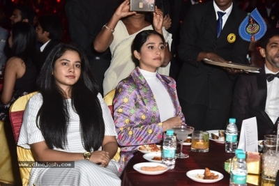 Allu Arjun And Regina Cassandra In A Charity Event - 29 of 42