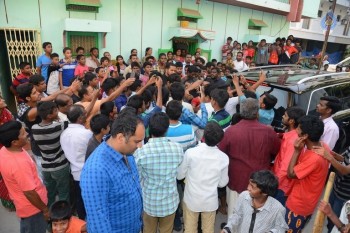 Allu Arjun at Greater Mega Fans President House - 19 of 21