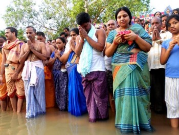 AP Godavari Pushkaralu 2015 Photos - 28 of 74