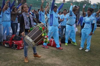 Bhojpuri Dabanggs Vs Mumbai Heroes Match  - 41 of 50