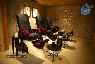 Bigg Boss Celebs at Salon Hair Crush Launch - 22 of 50