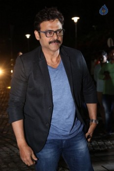 Britannia Filmfare Awards 2016 Photos 3 - 1 of 59