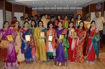Bullithera Mahila Siromani Awards 2016 - 11 of 32