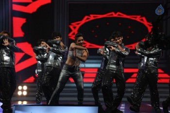 Catherine Tresa Dance at Filmfare Awards - 3 of 42