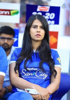 CCL 6 Karnataka Bulldozers Vs Telugu Warriors Final Match Photos - 20 of 122