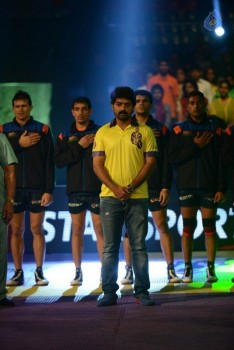 Celebrities at PRO Kabaddi Match - 34 of 48