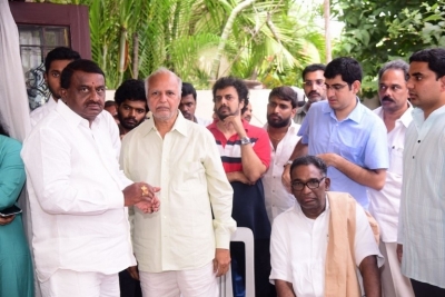 Celebrities Pay Homage To Nandamuri Harikrishna Set 6 - 33 of 40