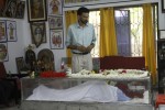 Celebrities Pay Tributes to Bapu - 29 of 102