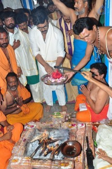Chiranjeevi Birthday Special Pooja at Film Nagar Temple - 25 of 72
