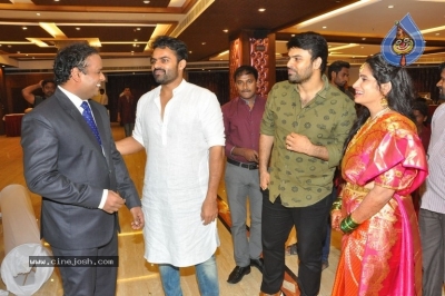 Comedian Harish Wedding Reception Photos - 24 of 29