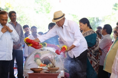 Dasari Narayana Rao Condolences Photos 4 - 23 of 83