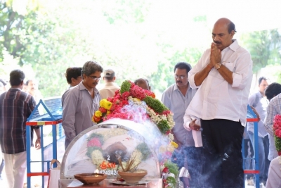 Dasari Narayana Rao Condolences Photos 4 - 61 of 83
