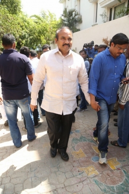 Dasari Narayana Rao Condolences Photos 5 - 46 of 127