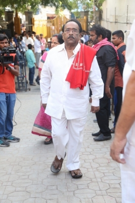 Dasari Narayana Rao Condolences Photos 5 - 76 of 127