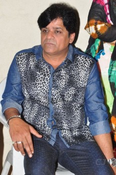 Edida Nageswara Rao Condolences Photos 2 - 7 of 138