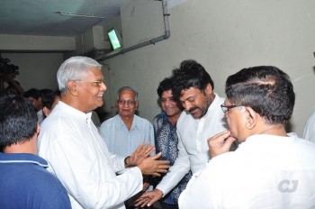 Edida Nageswara Rao Condolences Photos 2 - 10 of 138