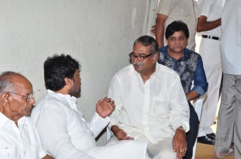 Edida Nageswara Rao Condolences Photos 2 - 74 of 138