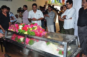 Edida Nageswara Rao Condolences Photos 2 - 81 of 138