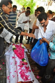 Edida Nageswara Rao Condolences Photos 2 - 106 of 138