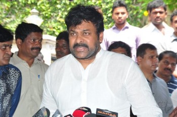 Edida Nageswara Rao Condolences Photos 2 - 109 of 138