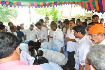 Edida Nageswara Rao Condolences Photos 2 - 114 of 138