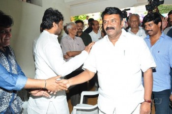 Edida Nageswara Rao Condolences Photos 2 - 130 of 138