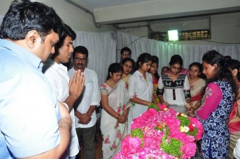 Edida Nageswara Rao Condolences Photos 2 - 134 of 138