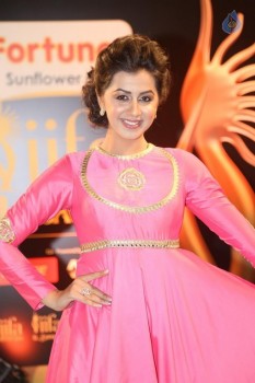 IIFA Utsavam Awards 2016 Photos 1 - 16 of 64