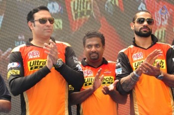 IPL Sunrisers Team Felicitates Apollo Doctors - 26 of 40
