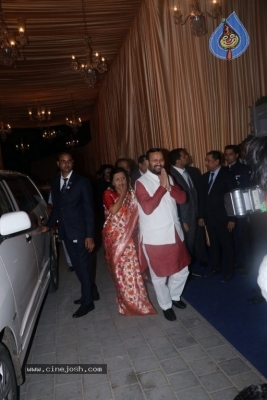 Isha Ambani & Anand Piramal Wedding Reception - 16 of 34