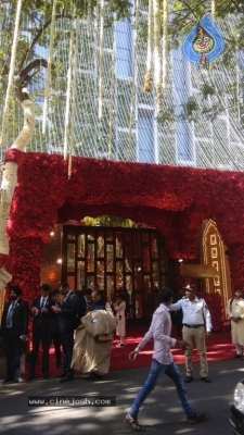 Isha Ambani and Anand Piramal Wedding Photos - 17 of 19
