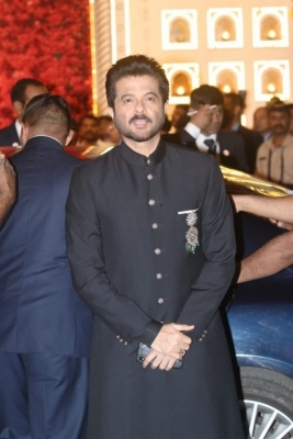 Isha Ambani and Anand Piramal Wedding Reception  - 30 of 48