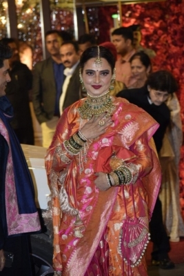 Isha Ambani and Anand Piramal Wedding Reception  - 41 of 48
