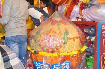 Khairatabad Ganesh - 2016 Photos - 9 of 40