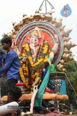 Khairatabad Ganesh Nimajjanam 2018 - 5 of 33