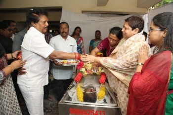 Kondavalasa Lakshmana Rao Condolences Photos - 59 of 73