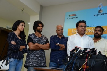 KTR Watches Pelli Choopulu Movie - 23 of 27