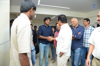 KTR Watches Pelli Choopulu Movie - 24 of 27