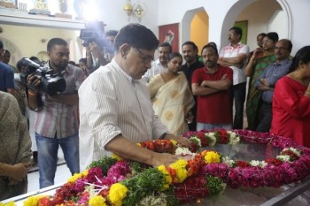 Mada Venkateswara Rao Condolences Photos 1 - 41 of 42