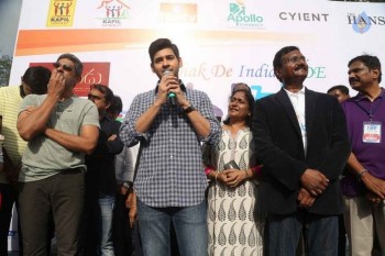 Mahesh Babu flags off Chak De India Ride - 26 of 42