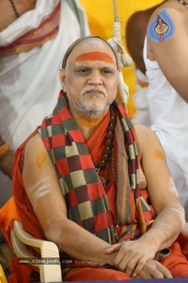 Mohan Babu as Chairman Of Film Nagar Daiva Sannidhanam - 18 of 36