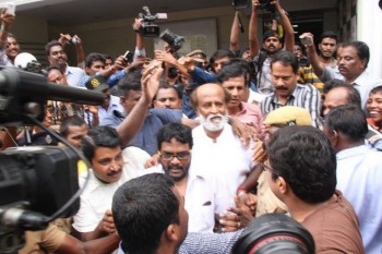 MS Viswanathan Condolences Photos 2 - 44 of 58