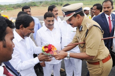 Paritala Sriram - Gnanika Wedding Photos - 25 of 30