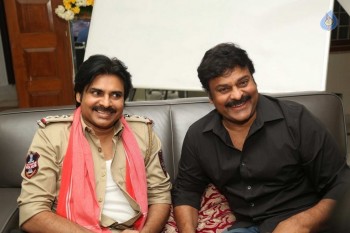 Pawan Kalyan meets Chiranjeevi - 30 of 74